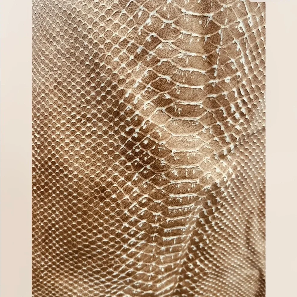 GENUINE SNAKE SKIN DESIGNER TAN SKIRT 10 - Picture 5 of 5